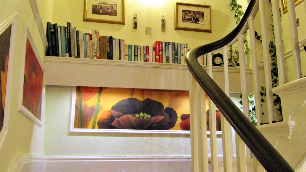 Stratford House Exclusively For Adults Ξενοδοχείο Λαντούντνο Εξωτερικό φωτογραφία