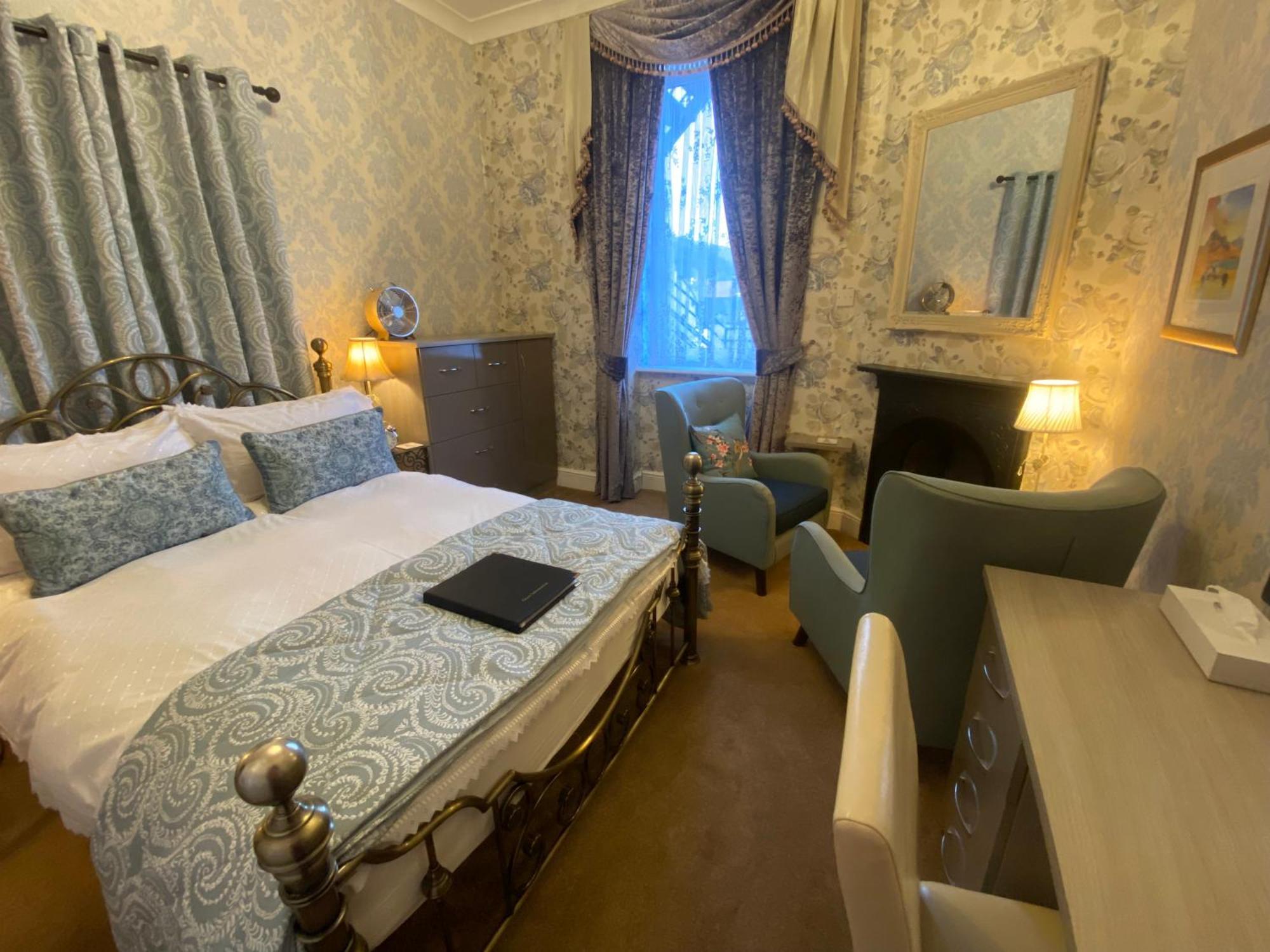 Stratford House Exclusively For Adults Ξενοδοχείο Λαντούντνο Εξωτερικό φωτογραφία