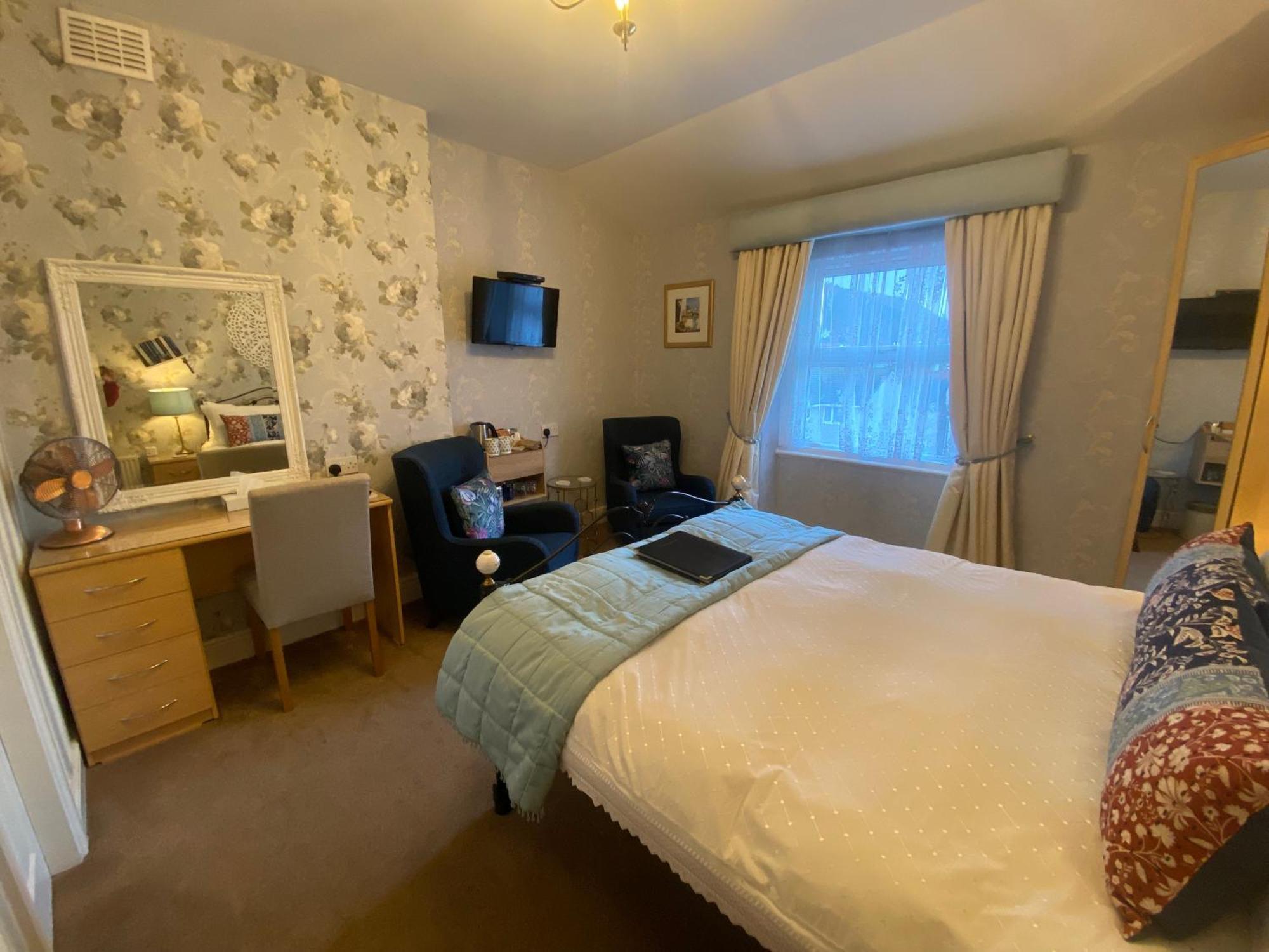 Stratford House Exclusively For Adults Ξενοδοχείο Λαντούντνο Εξωτερικό φωτογραφία