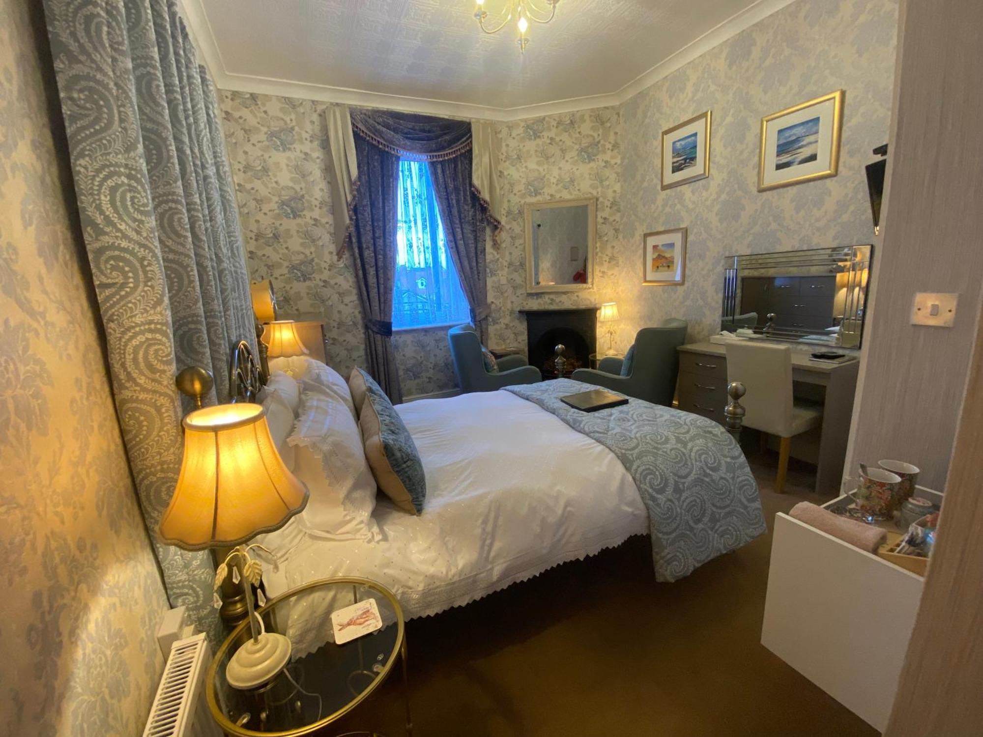 Stratford House Exclusively For Adults Ξενοδοχείο Λαντούντνο Εξωτερικό φωτογραφία